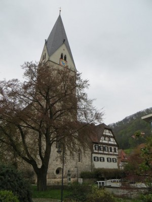 Kirche und Fachwerkhaus