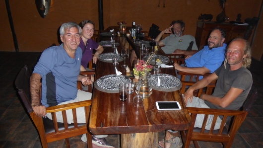 Abendessen mit Pascal, Paul und Philippe (von links)
